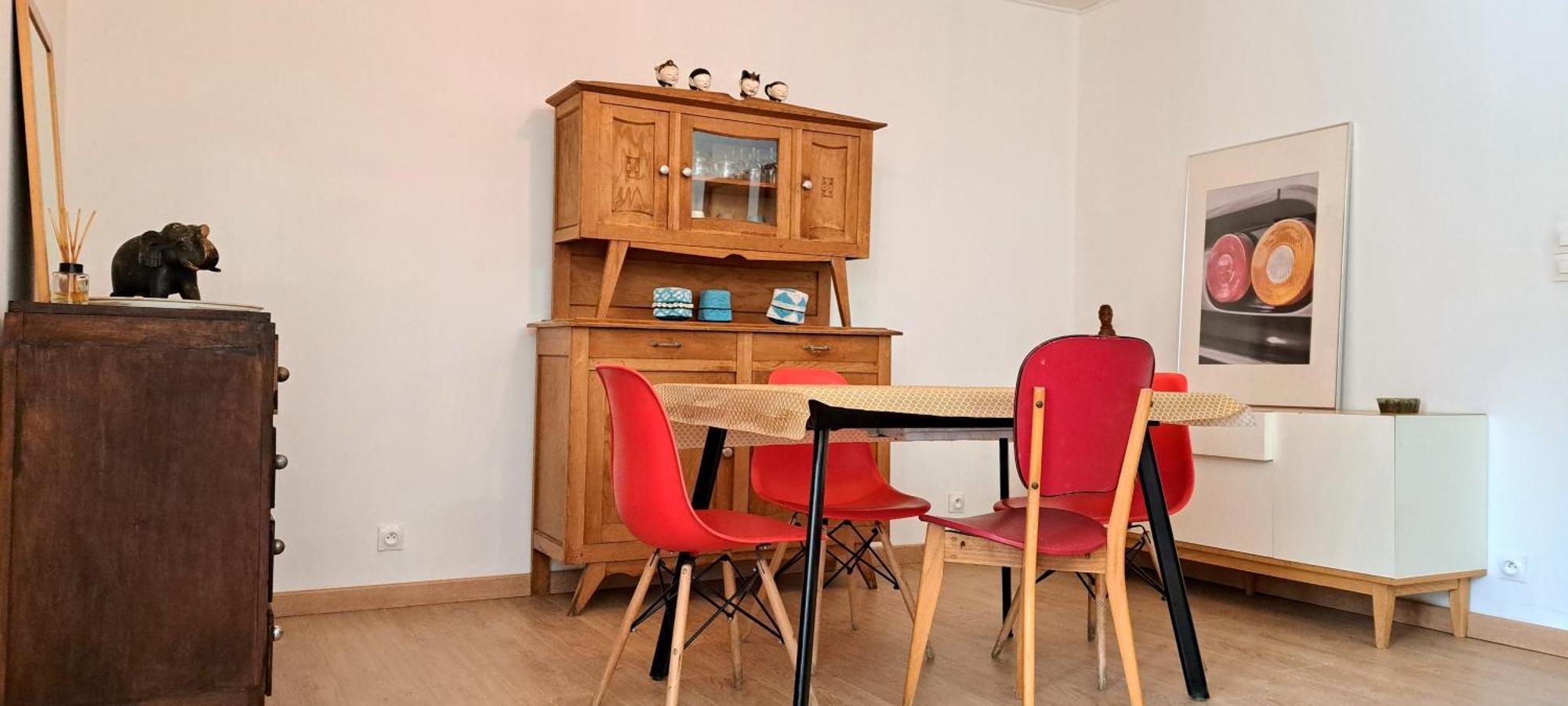Mazet En Provence Pour 4, Piscine Chauffee Privee, Jardin Clos Prive, Barbecue, Chiens Admis Sainte-Jalle Exteriör bild